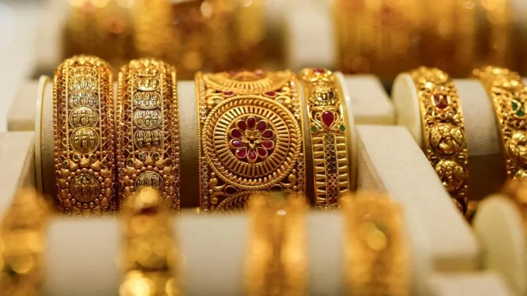 സ്വർണ്ണം 75,000 ക്ലബിലേക്കോ?
